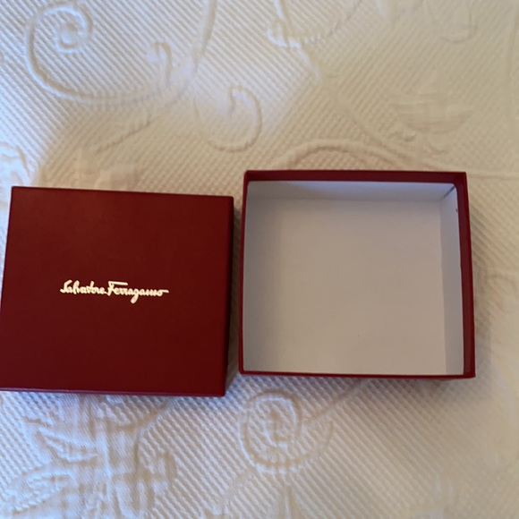 Salvatore Ferragamo Red Jewelry Box & Pouch - Picture 9 of 15
